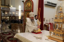 Божественная литургия святителя Иоанна Златоуста и Великая вечерня в Спасо-Преображенском кафедральном соборе 06 января 2020 г.